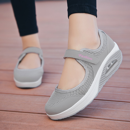 Neue orthopädische Komfort-Sneaker